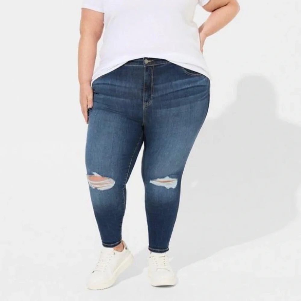 Torrid MidFit Super Skinny High-Rise Jeans - Picture 2 of 14